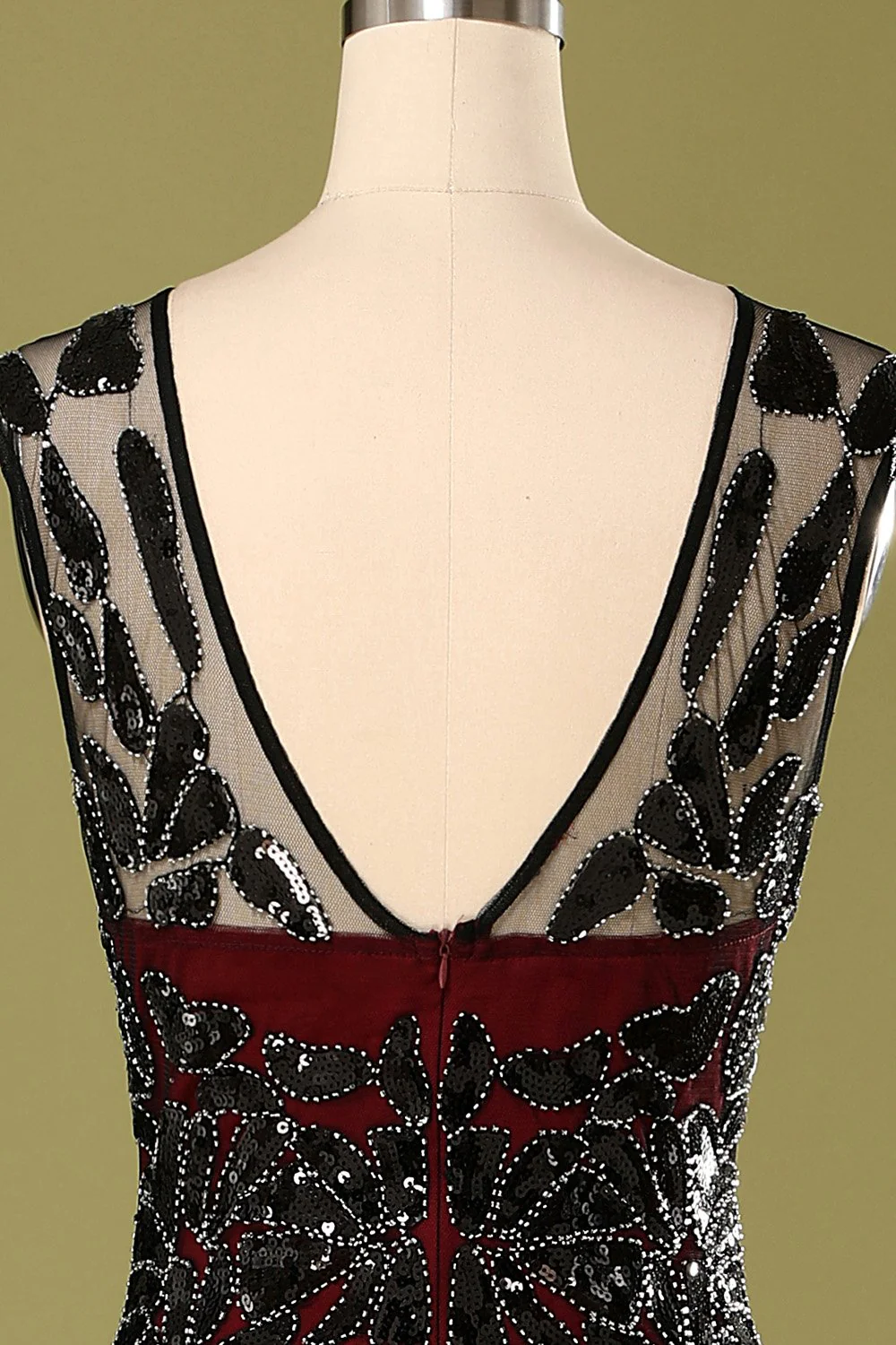 Red and Black 1920s Sequined Flapper Dress - Image 4