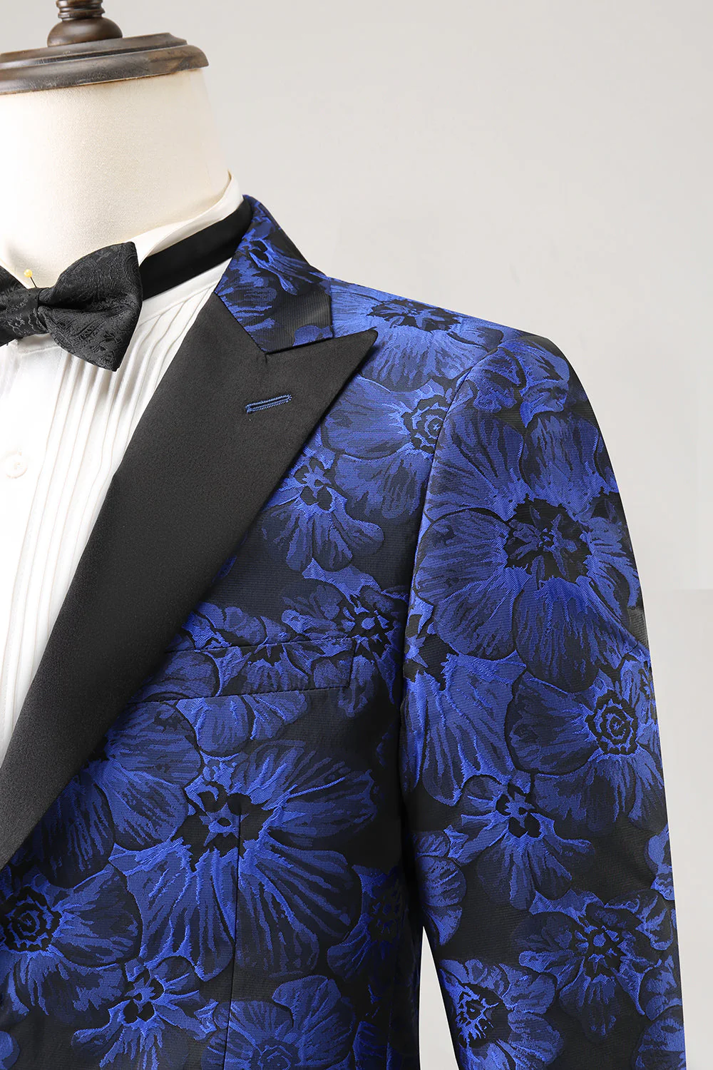 Royal Blue Jacquard Peak Lapel 2 Piece Men's Prom Suits - Image 5
