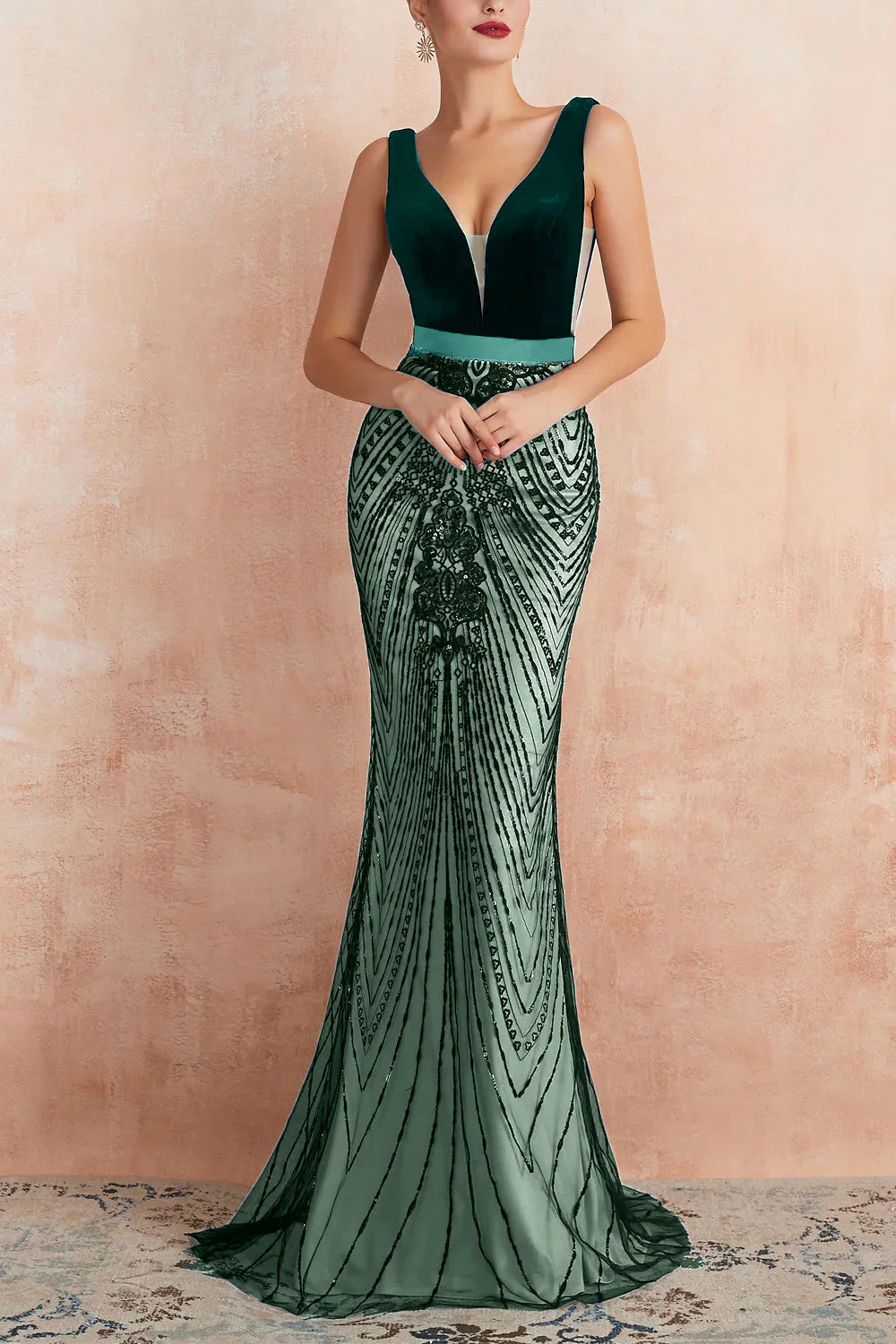 Sparkly Black Mermaid Deep V-Neck Long Prom Dress with Open Back - Image 9