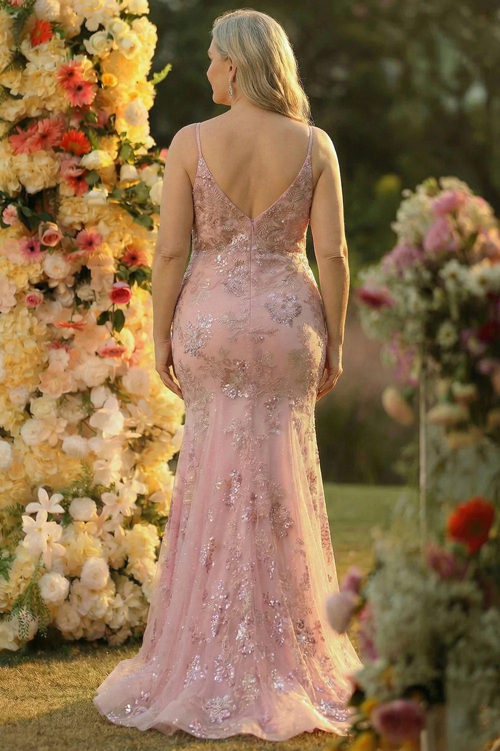 Sparkly Blush Mermaid V-Neck Plus Size Long Prom Dress with Sequins - Image 2