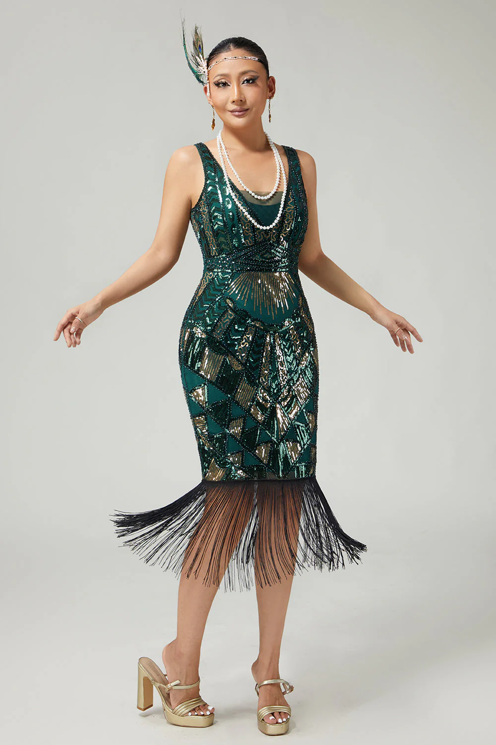 Sparkly Dark Green Fringed Bodycon 1920s Dress With 5-Piece Accessories Set - Image 4