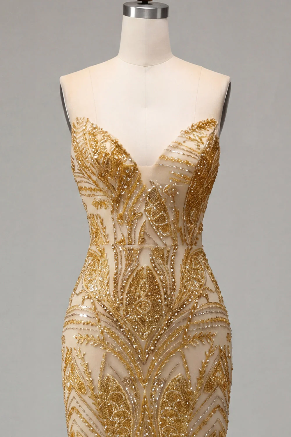 Sparkly Golden Beaded Sweetheart Bodycon Mini Cocktail Dress - Image 5