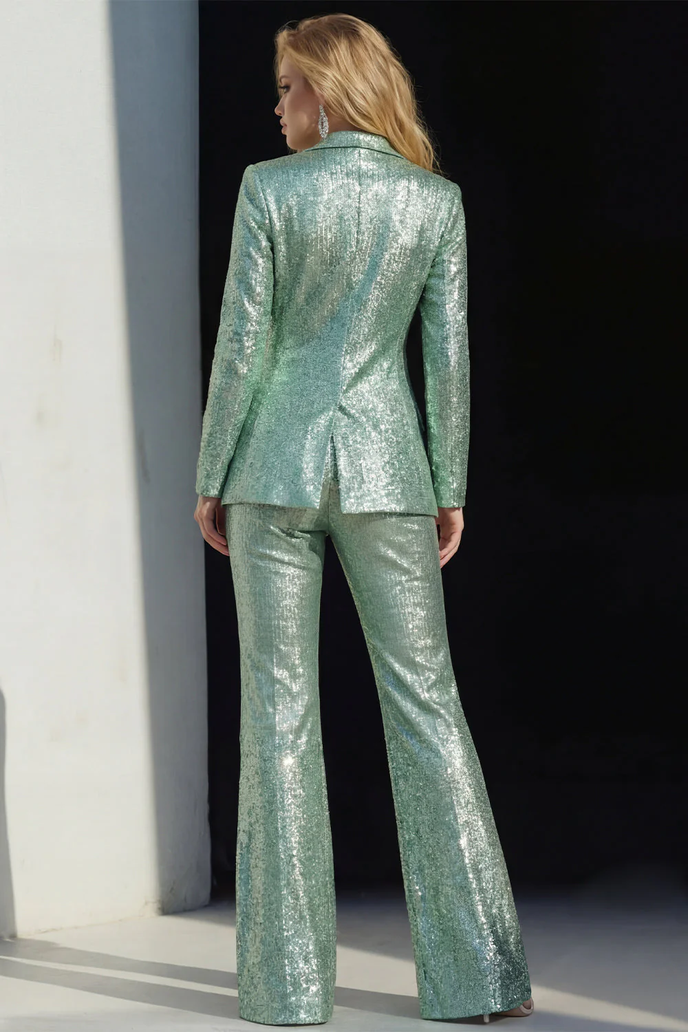 Sparkly Green Peak Lapel 2 Piece Sequin Women's Prom Suits - Image 2