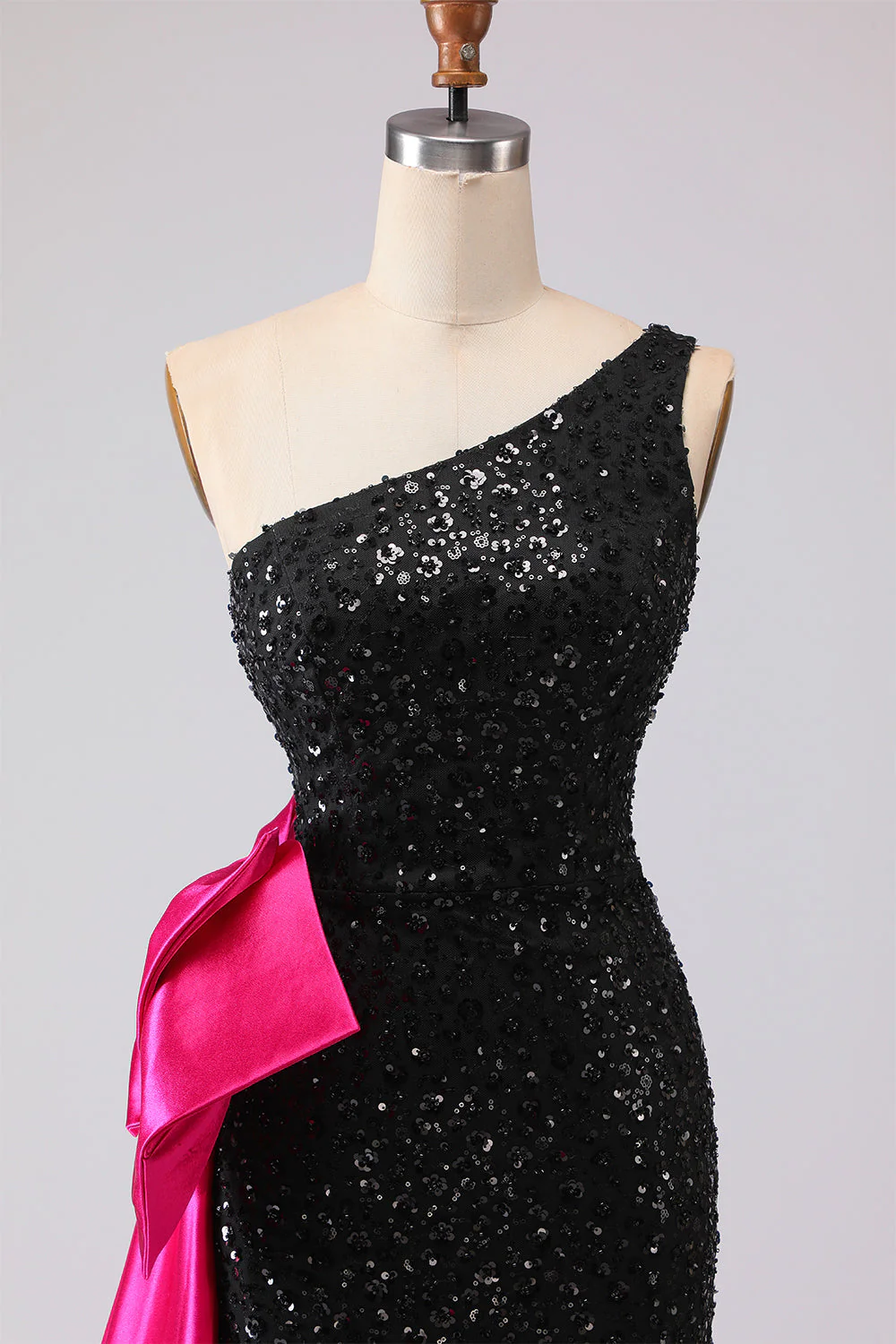 Sparkly One Shoulder Black Mermaid Sequin Long Prom Dress with Bow - Image 6