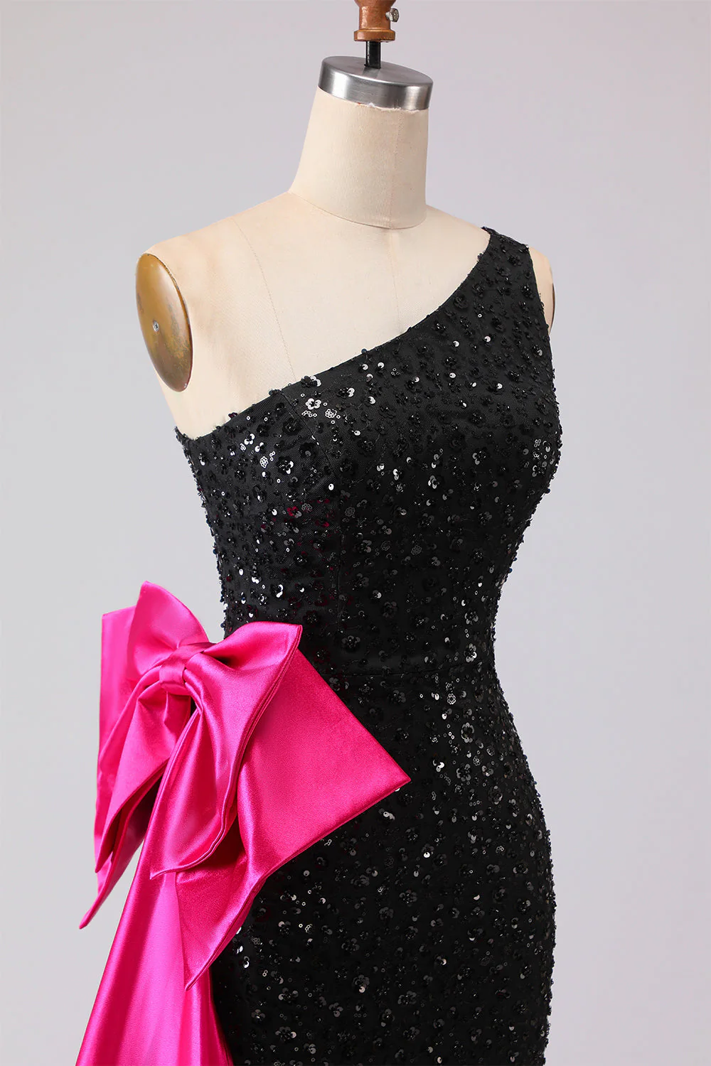 Sparkly One Shoulder Black Mermaid Sequin Long Prom Dress with Bow - Image 8