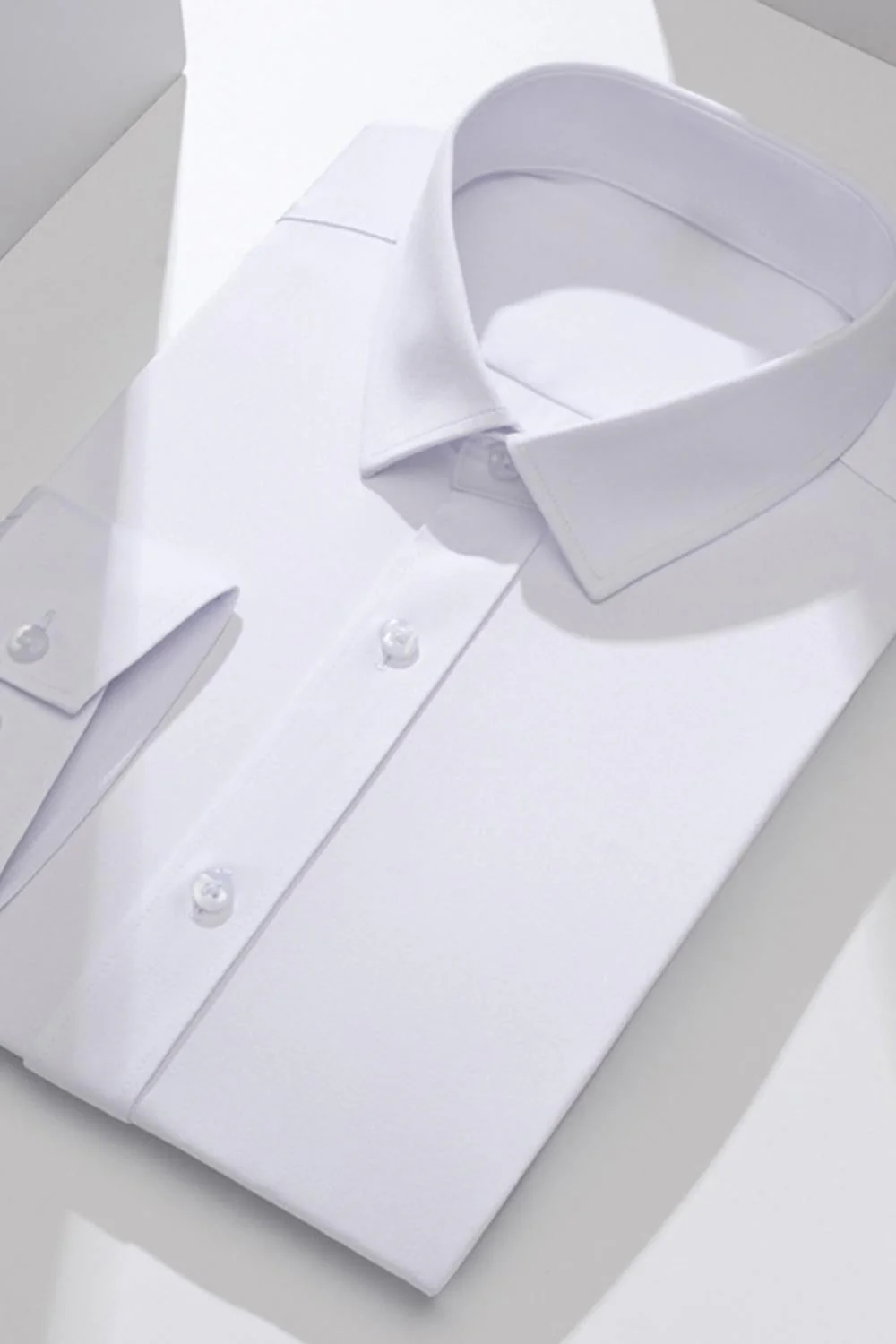 White Classic Solid Point Collar Slim Fit  Men's Suits Shirt - Image 3