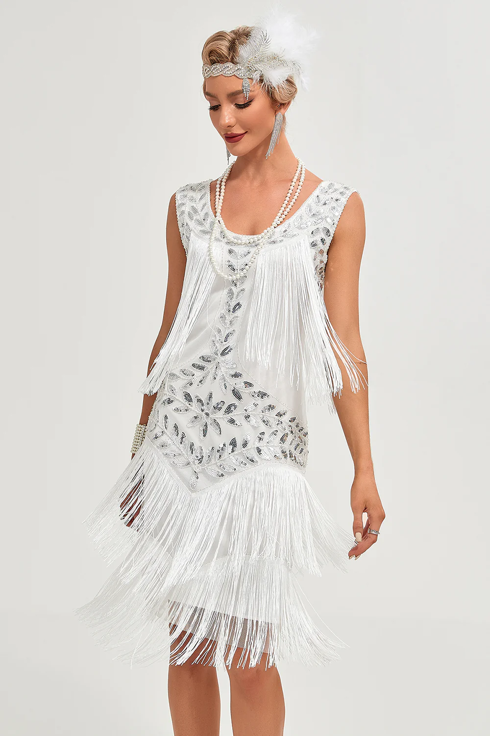 White Sequins Fringes Flapper Dress with Accessories Set - Image 4
