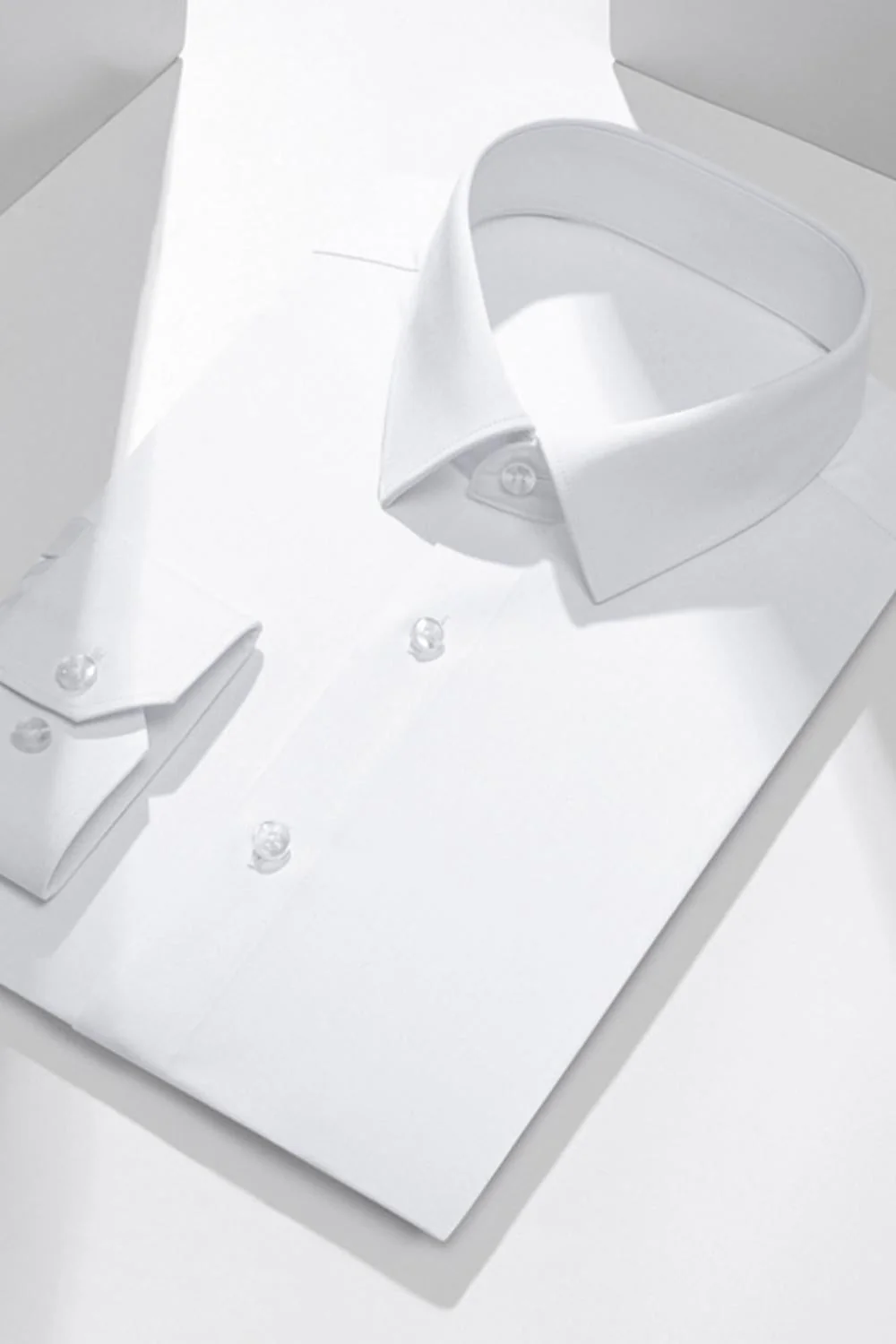 White Solid Classic Long Sleeves Men's Suits Shirt - Image 3
