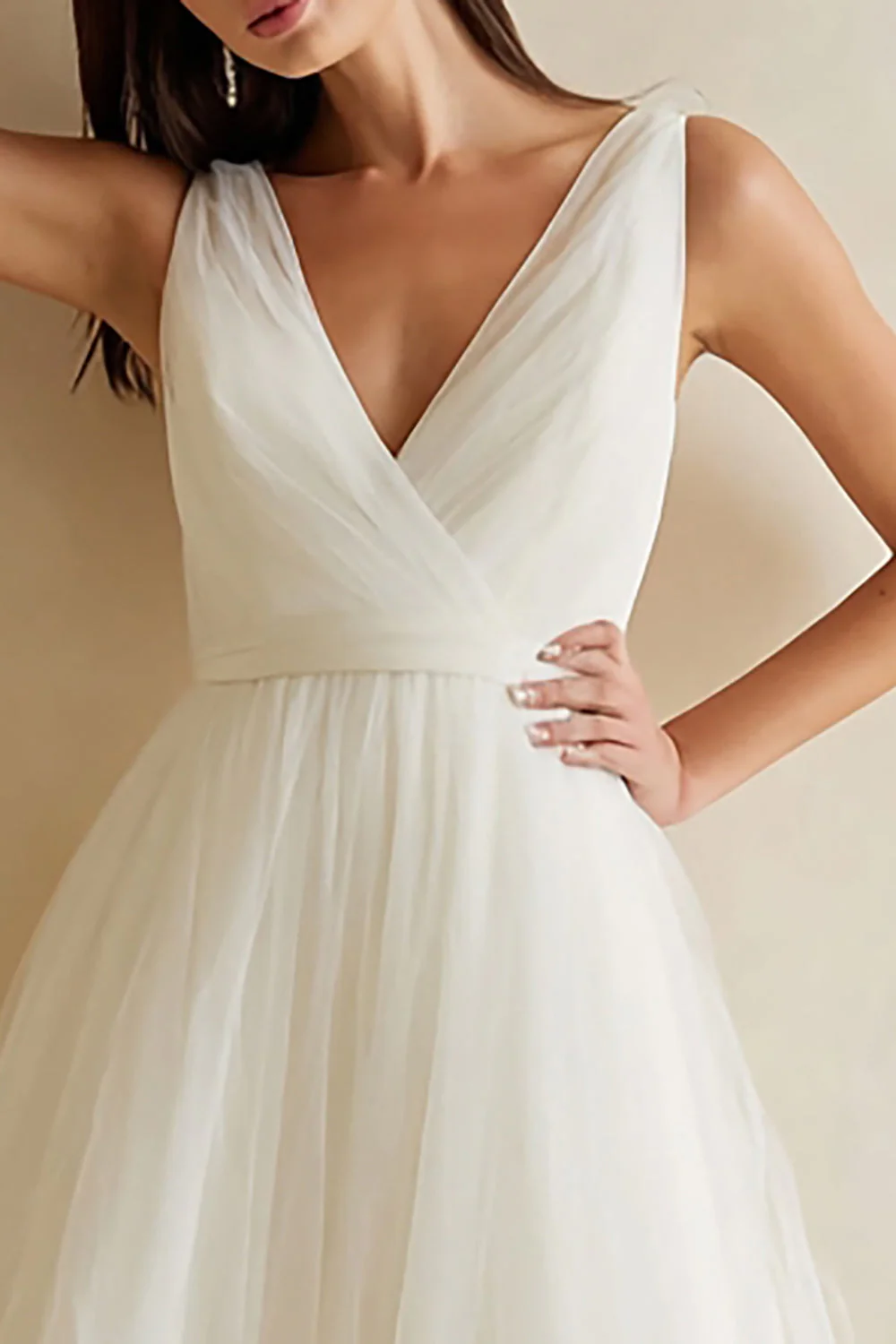 White Tulle A Line V-Neck Midi Wedding Dress - Image 2