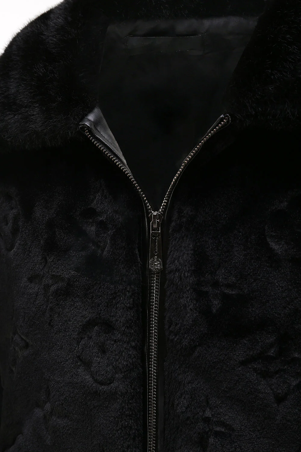 Winter Black Men's Faux Fur Zip-Up Coat - Image 6